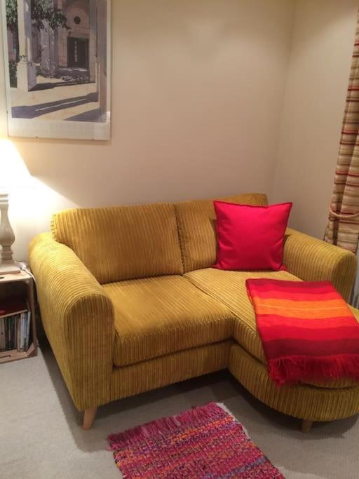 Cotswold Edge Guest Suite With Broadway Hill View Badsey Exterior foto